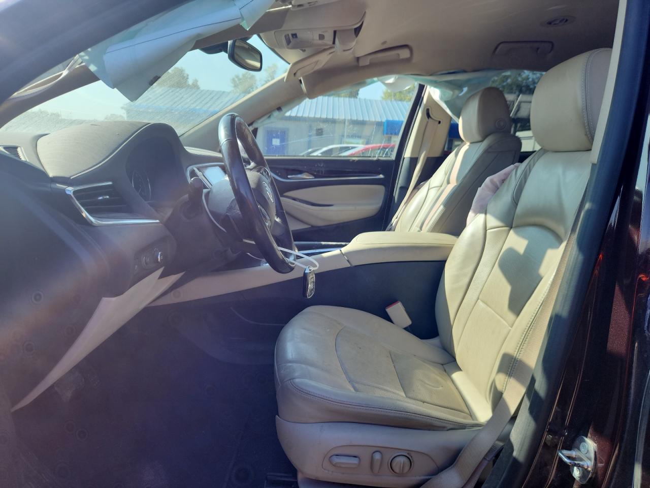 BUICK ENCLAVE ESSENCE