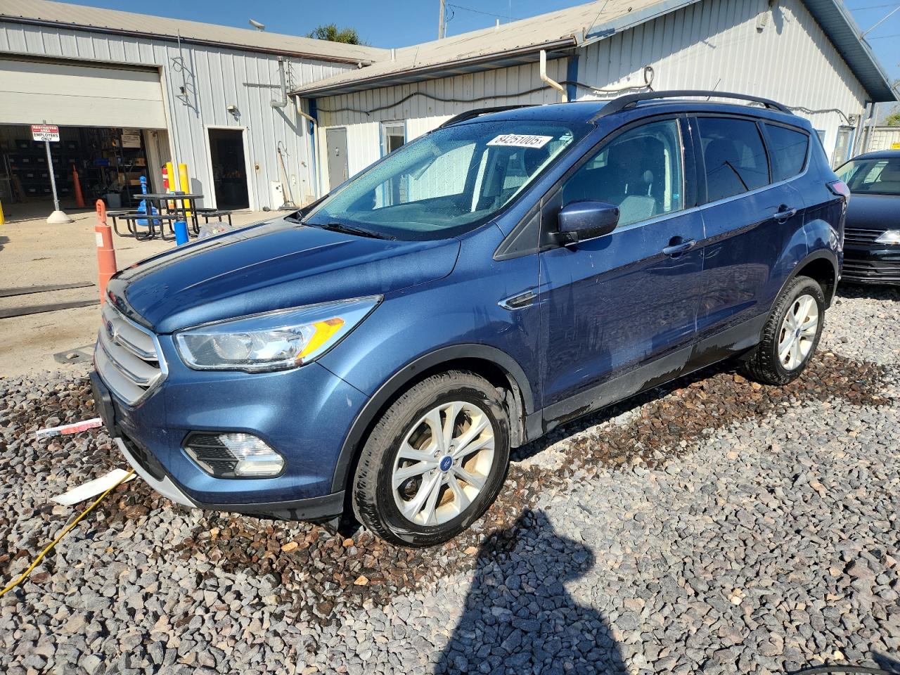 FORD ESCAPE SE