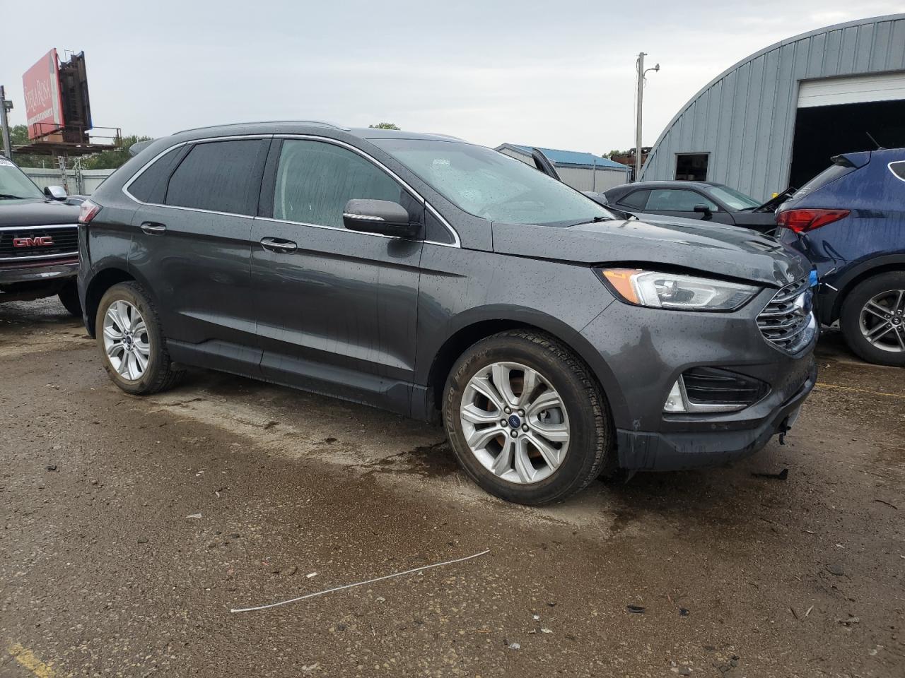 FORD EDGE TITANIUM