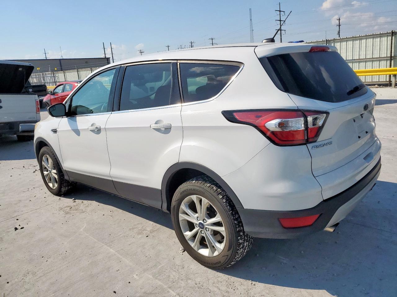 FORD ESCAPE SE