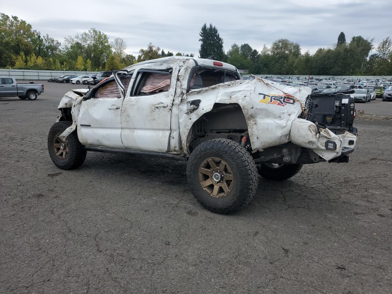 TOYOTA TACOMA DOUBLE CAB
