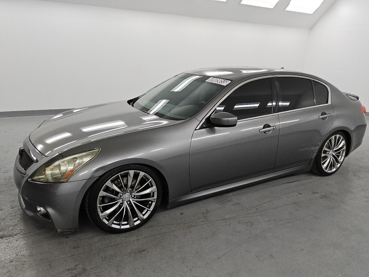 INFINITI G37