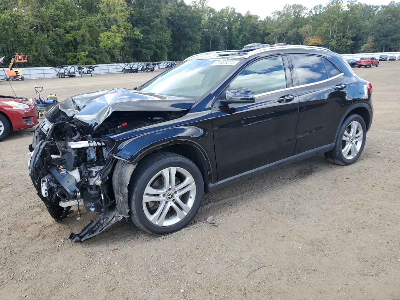 MERCEDES-BENZ GLA-CLASS 250 4MATIC
