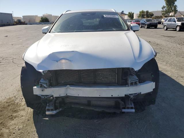 2018 VOLVO XC60 T5 LYV102RK0JB106781