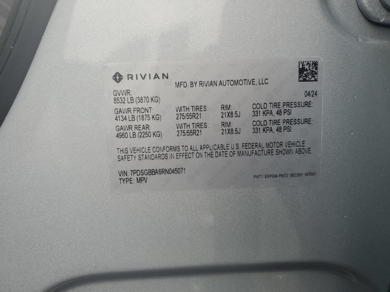 RIVIAN R1S ADVENTURE