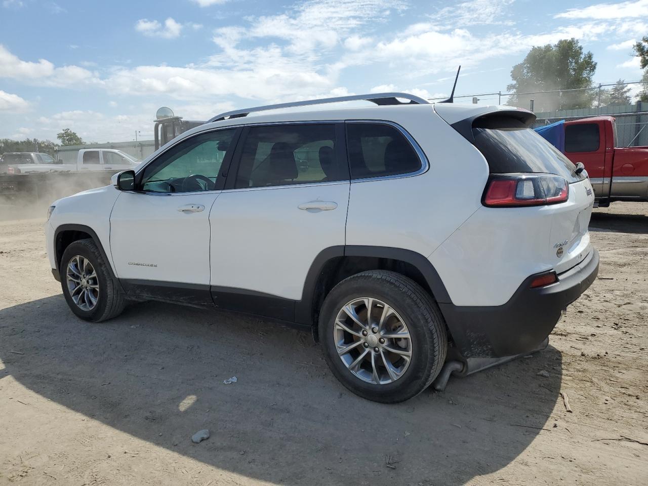 JEEP GRAND CHEROKEE LATITUDE PLUS