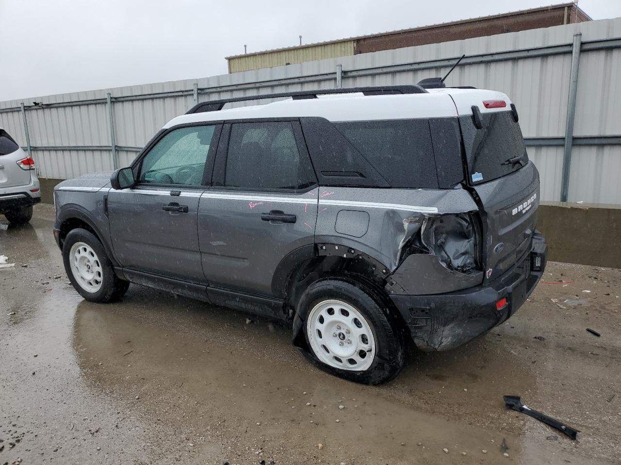 FORD BRONCO SPORT HERITAGE