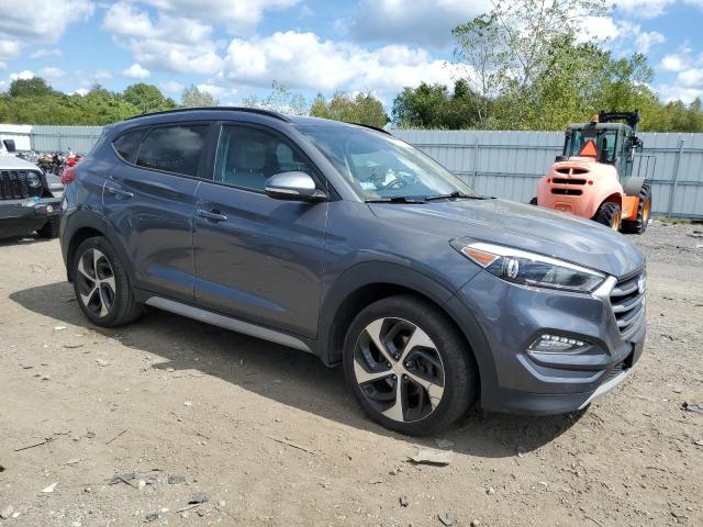2018 HYUNDAI TUCSON VAL KM8J3CA27JU677582