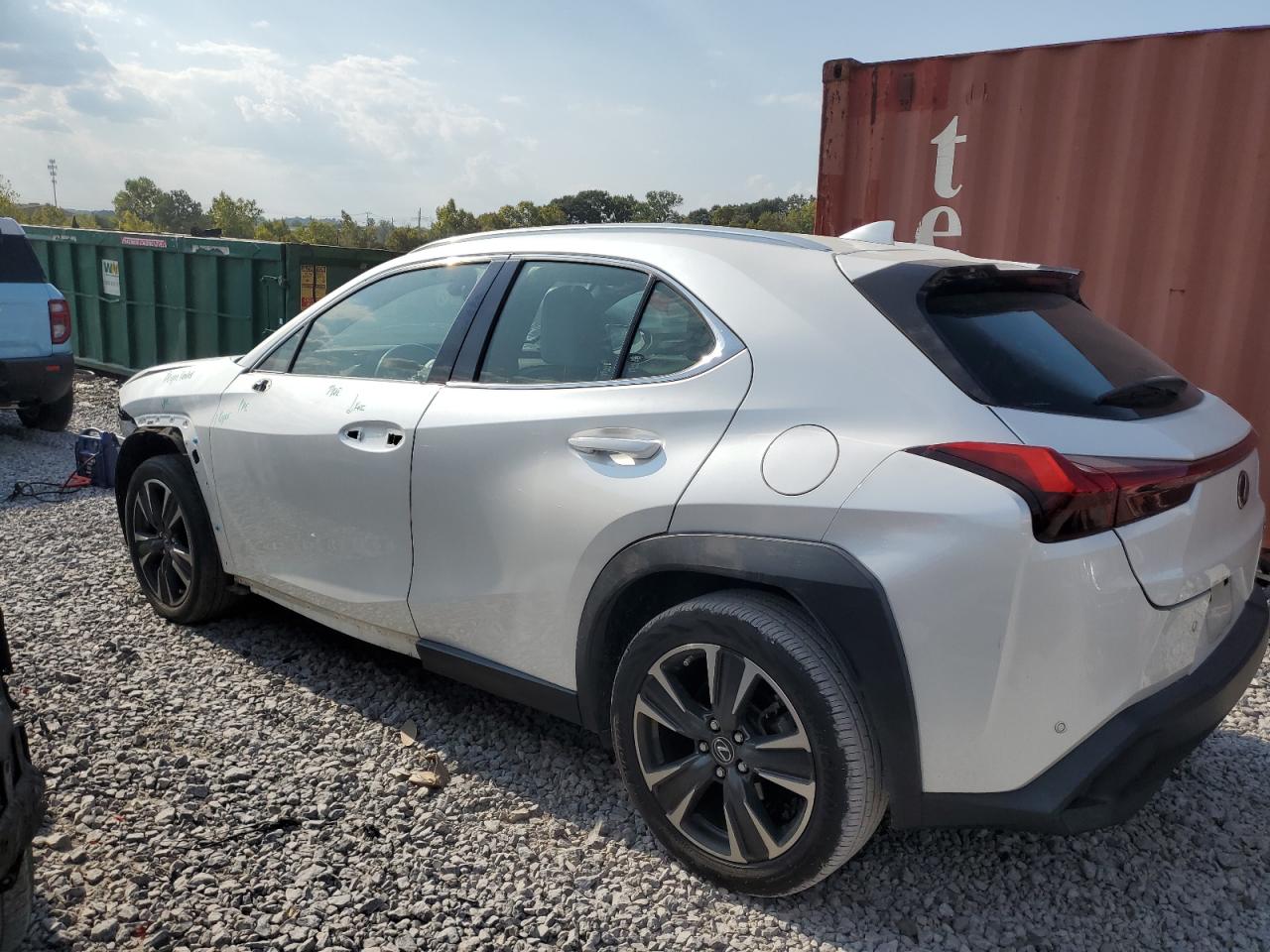 LEXUS UX 200