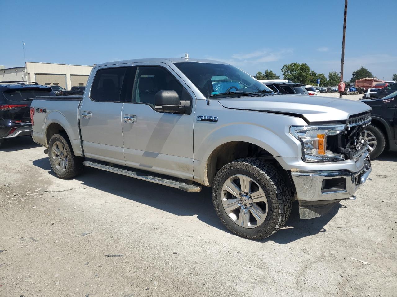 FORD F-150 SUPERCREW