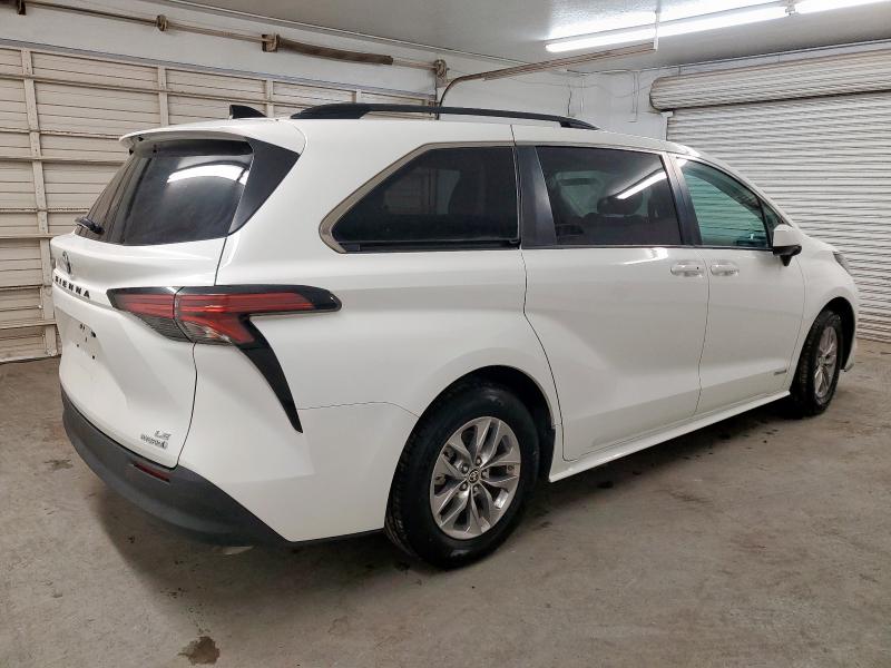 2021 TOYOTA SIENNA LE 5TDKRKEC2MS035378