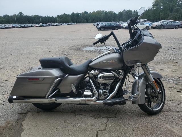 2017 HARLEY-DAVIDSON FLTRX ROAD GLIDE 1HD1KHC19HB675412