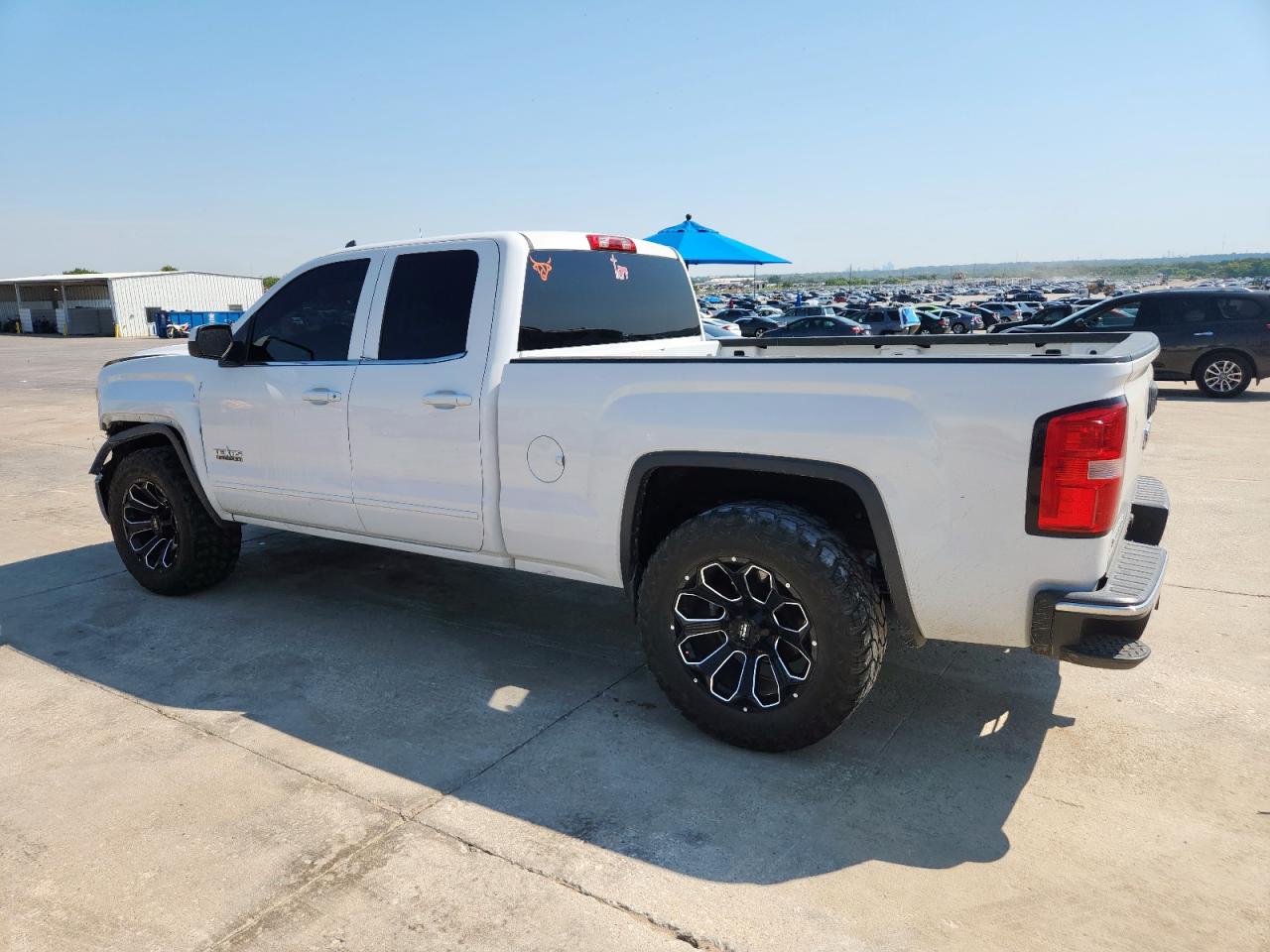 Lot #3311451273 2015 GMC SIERRA SLE