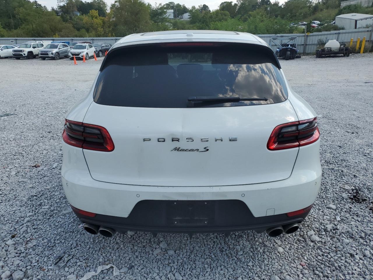 PORSCHE MACAN S