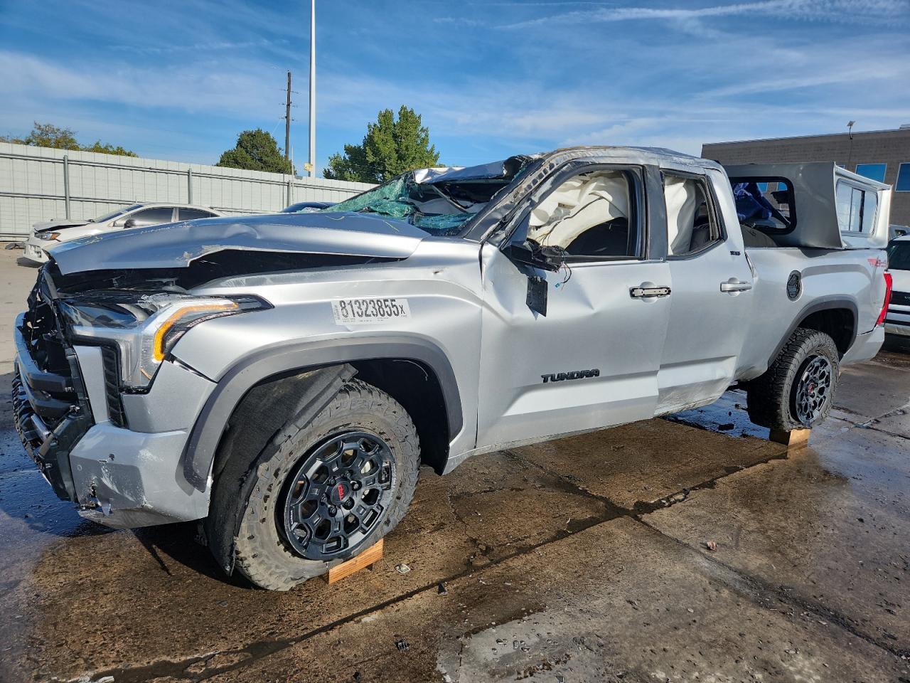 TOYOTA TUNDRA DOUBLE CAB SR