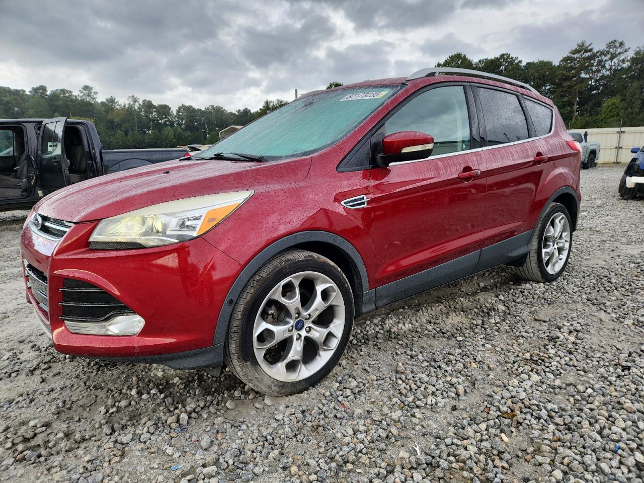 FORD ESCAPE TITANIUM