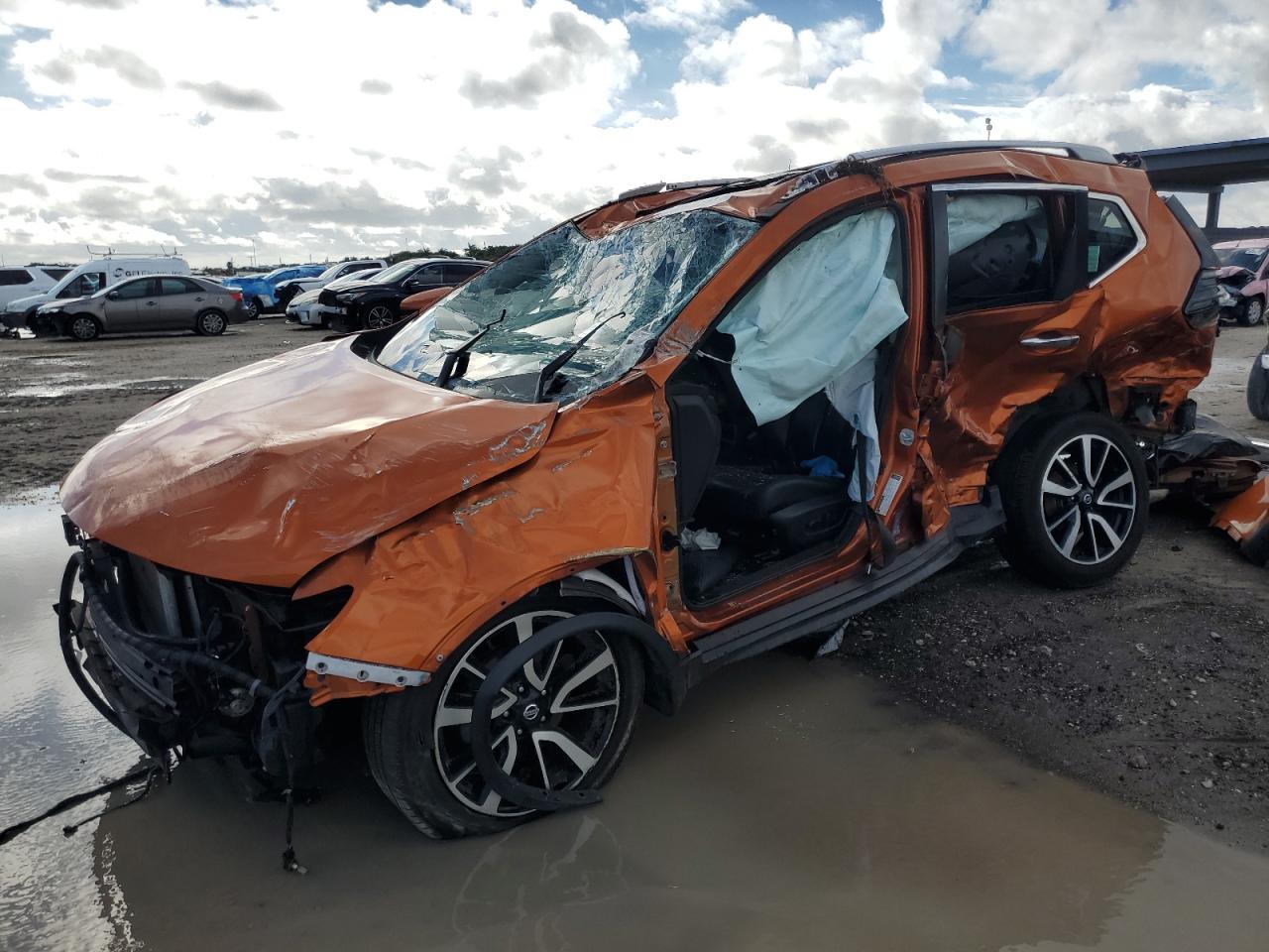 NISSAN ROGUE S