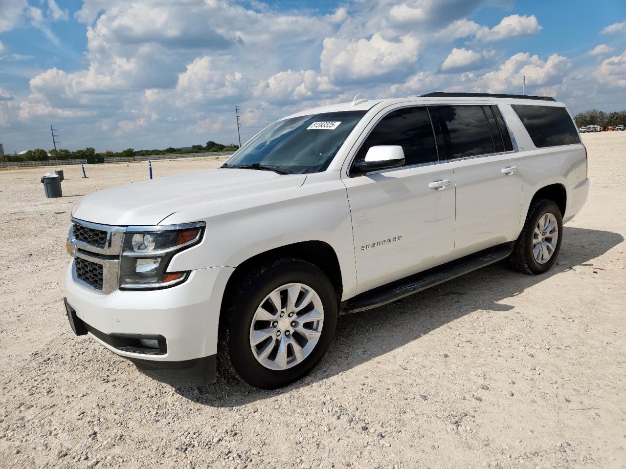 CHEVROLET SUBURBAN C1500 LT