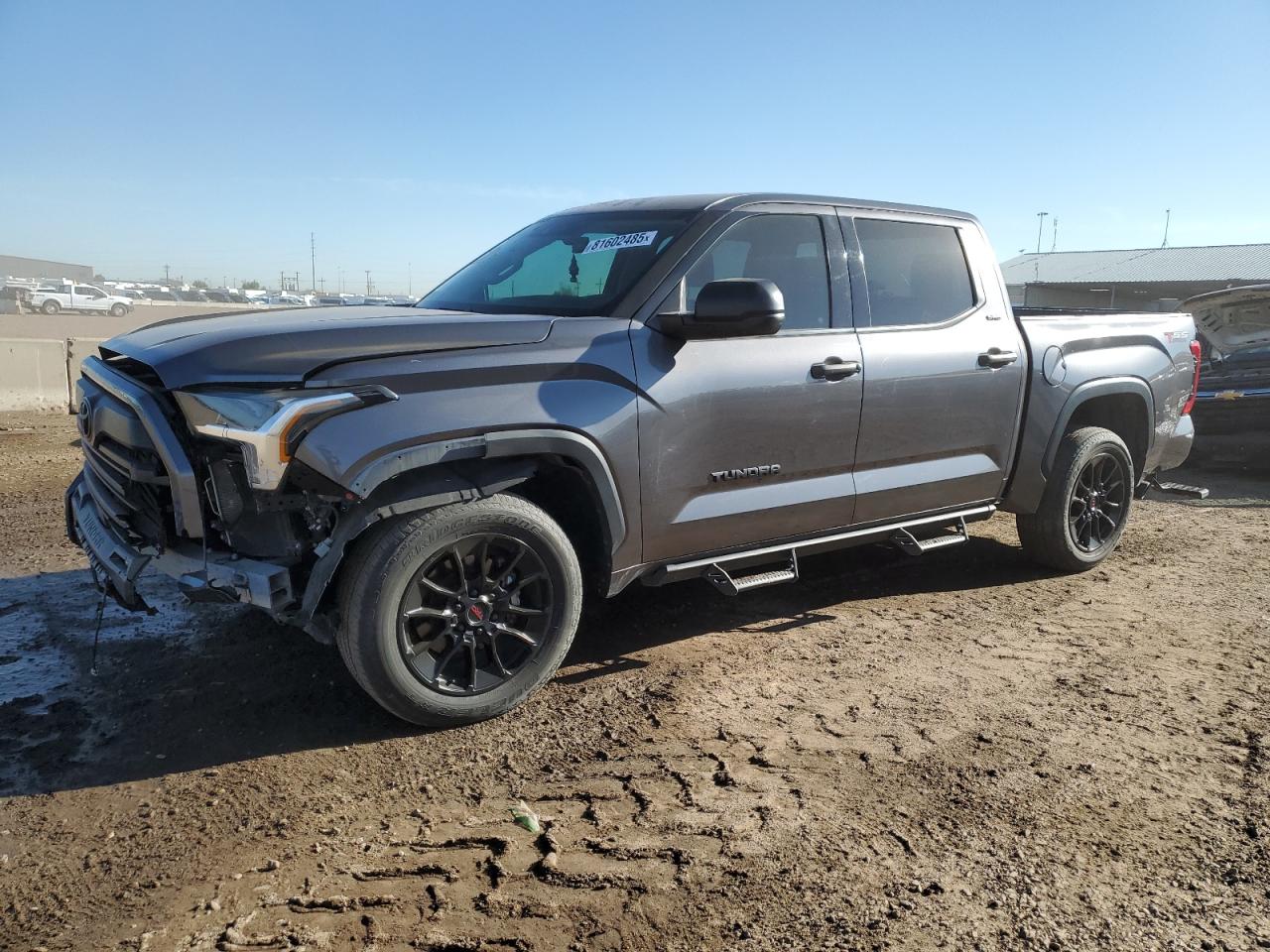 TOYOTA TUNDRA CREWMAX SR