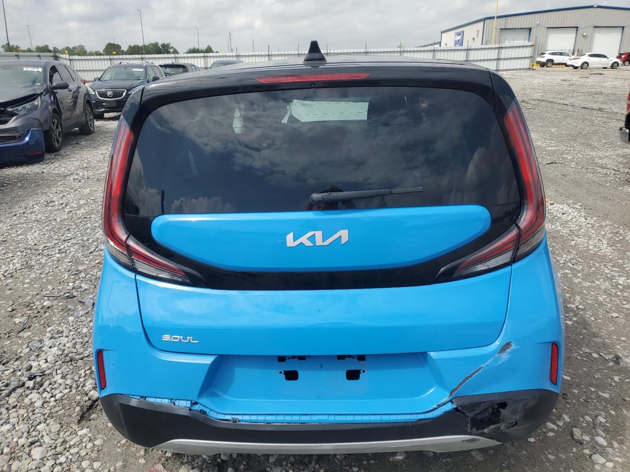 KIA SOUL LX