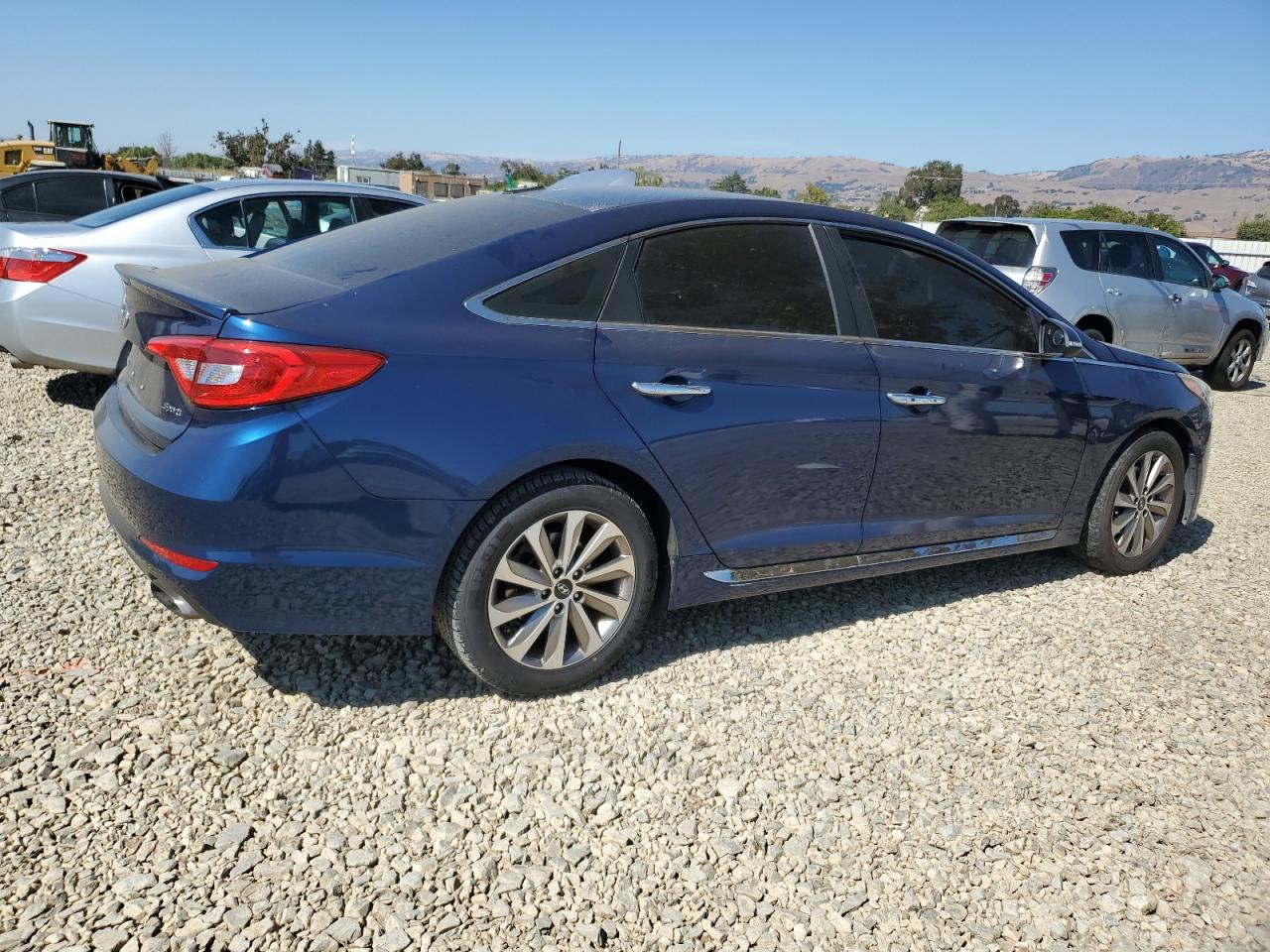 HYUNDAI SONATA SPORT