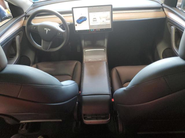 2024 TESLA MODEL Y 7SAYGDEE4RA331611