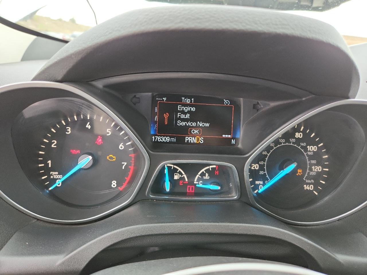 FORD ESCAPE TITANIUM