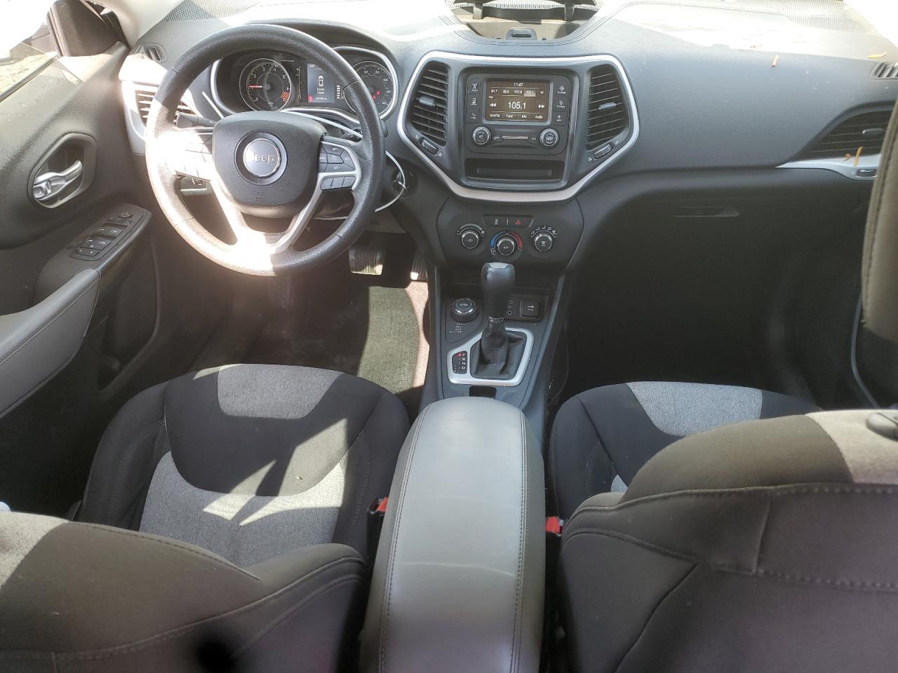 JEEP GRAND CHEROKEE SPORT