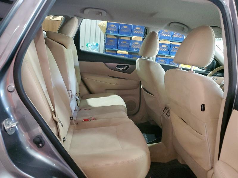 2015 NISSAN ROGUE S - KNMAT2MT5FP590918