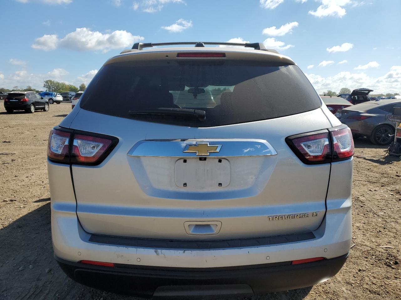 CHEVROLET TRAVERSE LT
