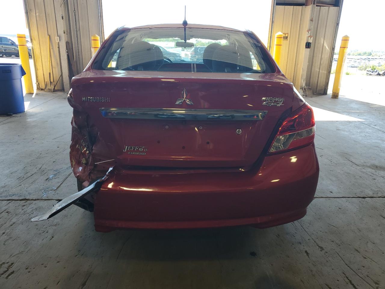 MITSUBISHI MIRAGE G4 ES