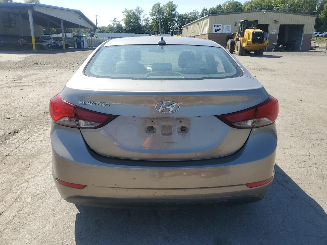 HYUNDAI ELANTRA SE