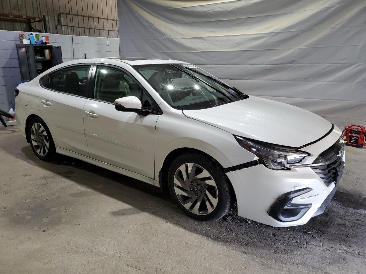 SUBARU LEGACY LIMITED