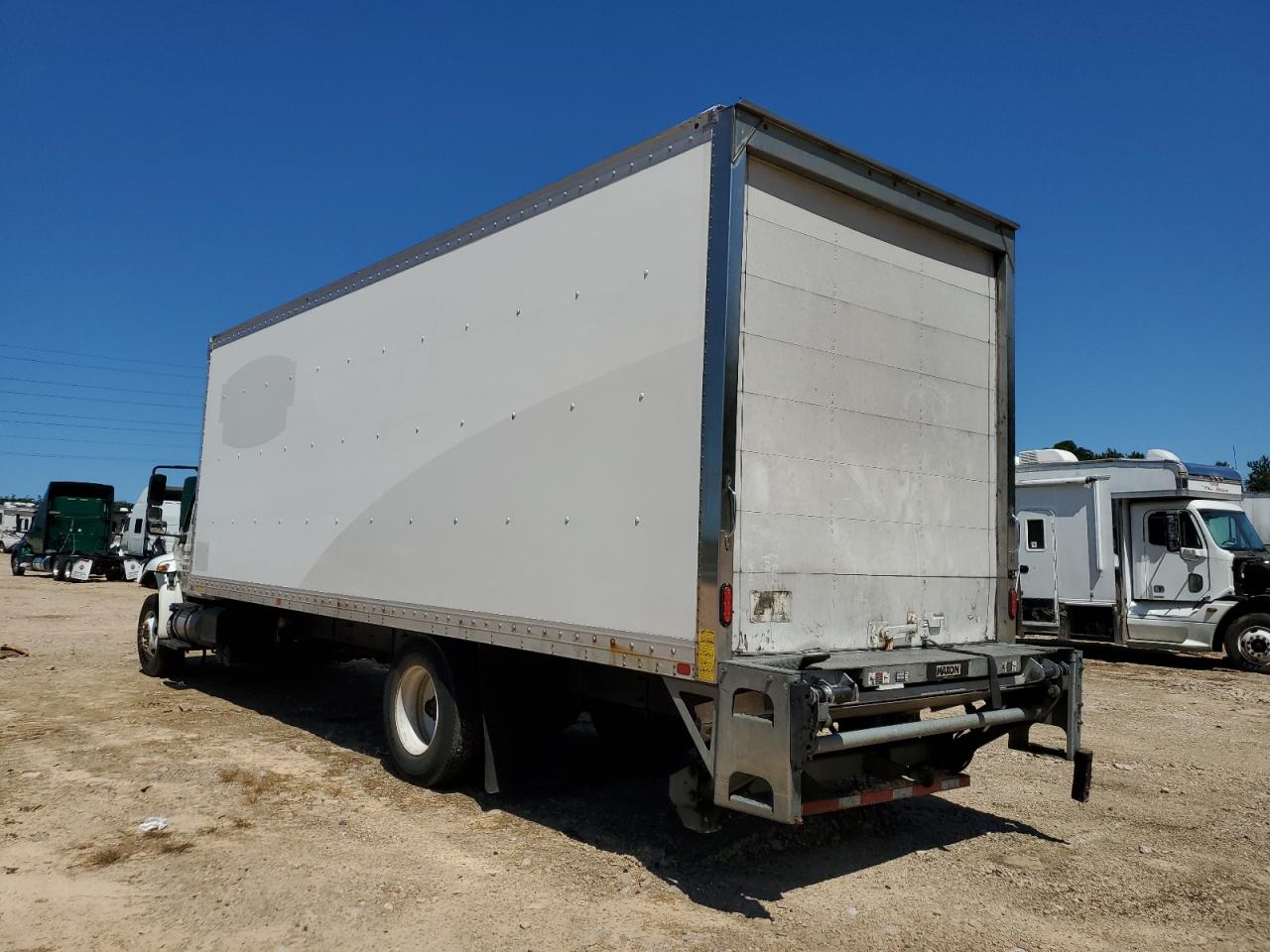 Lot #3291182967 2019 INTERNATIONAL 4000 4300