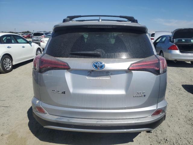 2018 TOYOTA RAV4 HV LE JTMRJREV2JD222191
