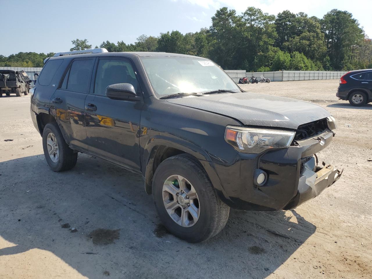 TOYOTA 4RUNNER SR5