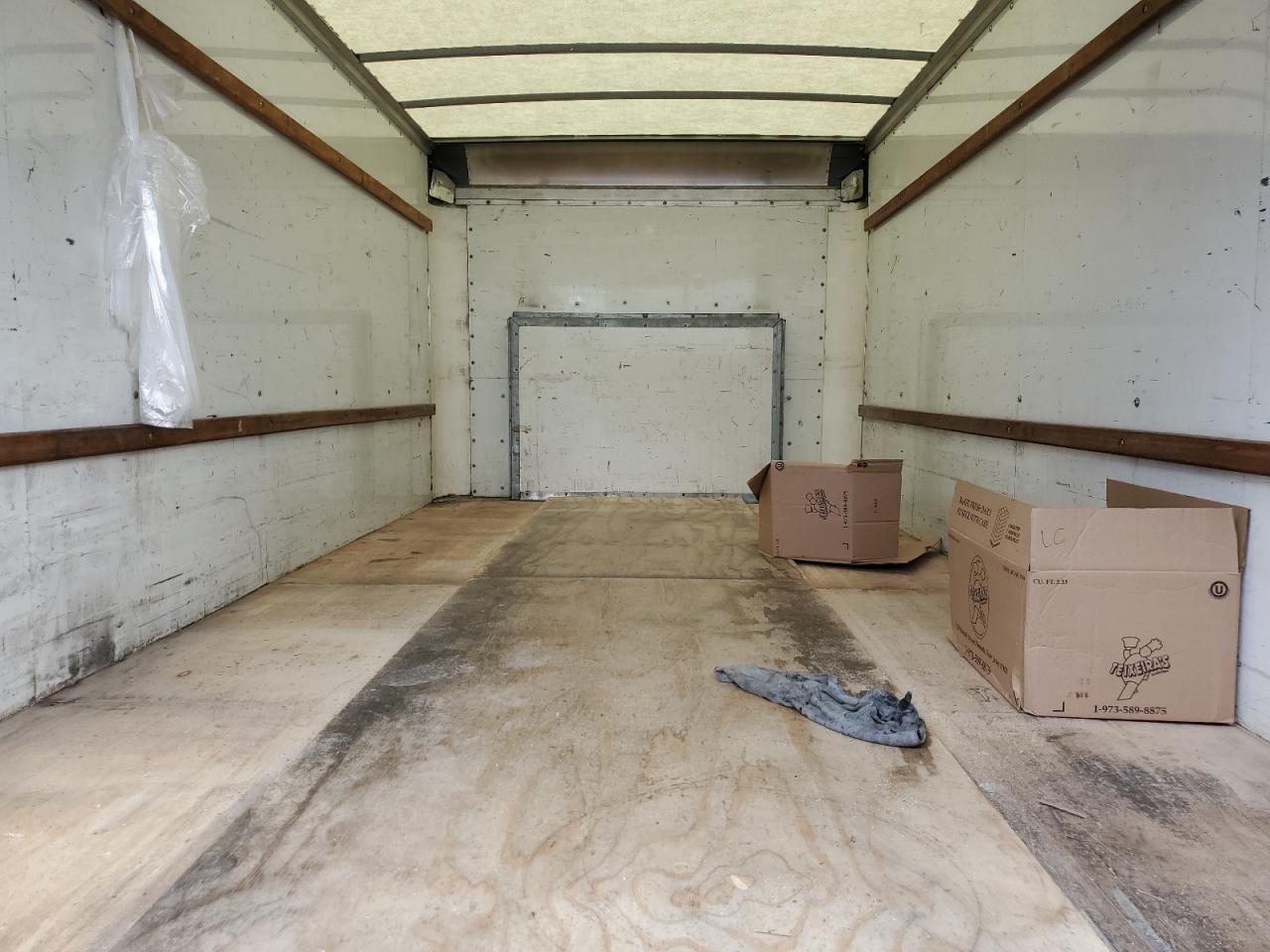 FORD ECONOLINE E350 SUPER DUTY CUTAWAY VAN