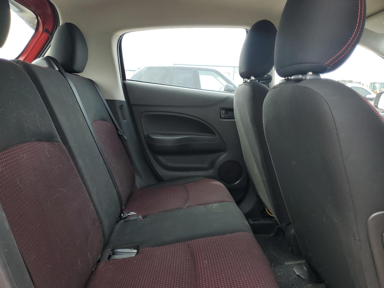 MITSUBISHI MIRAGE SE