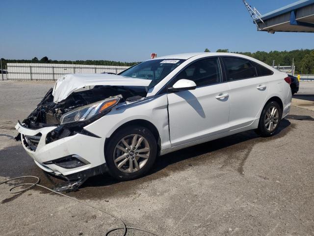 2015 HYUNDAI SONATA SE - 5NPE24AF3FH000922