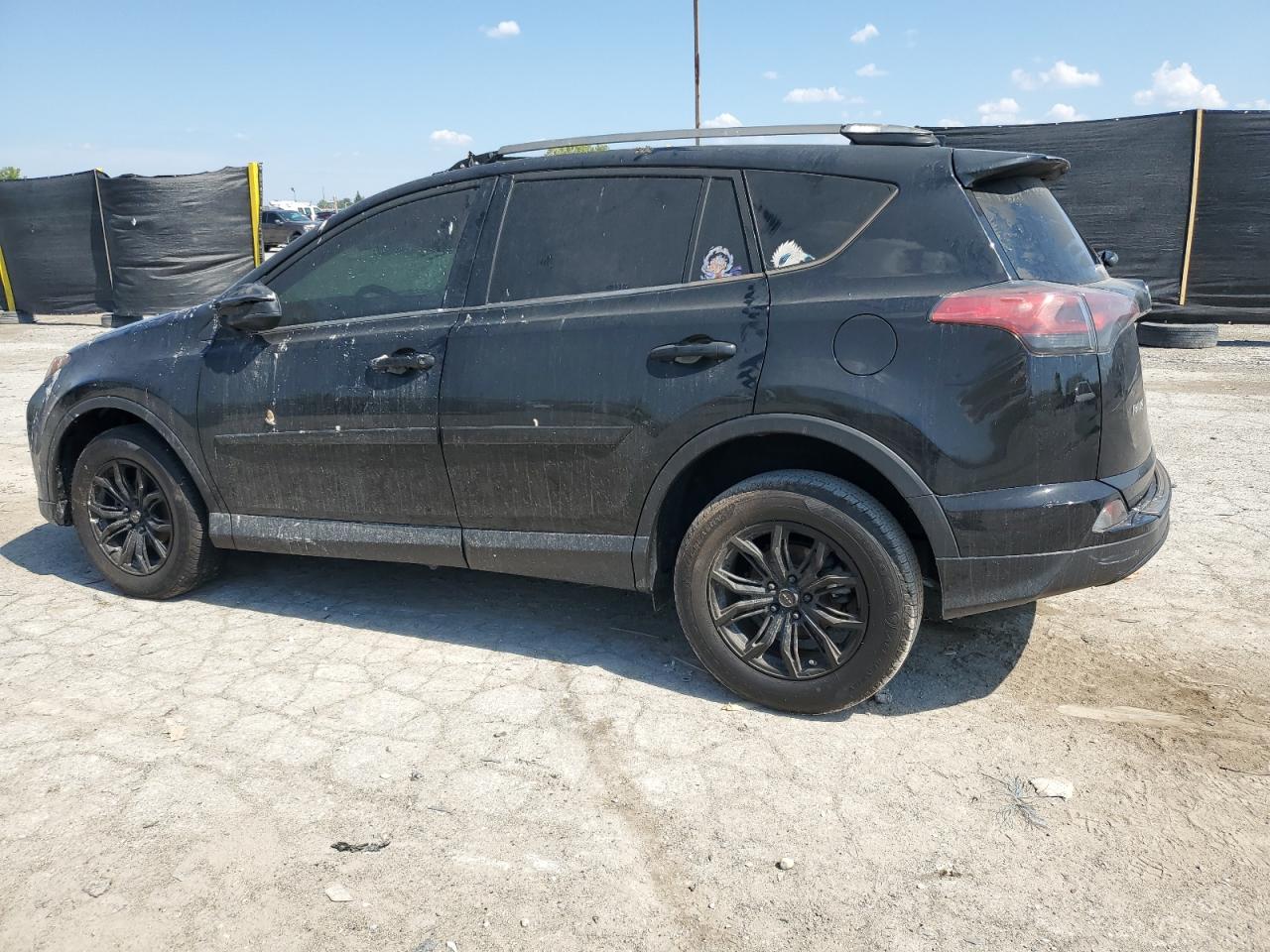 TOYOTA RAV4 LE