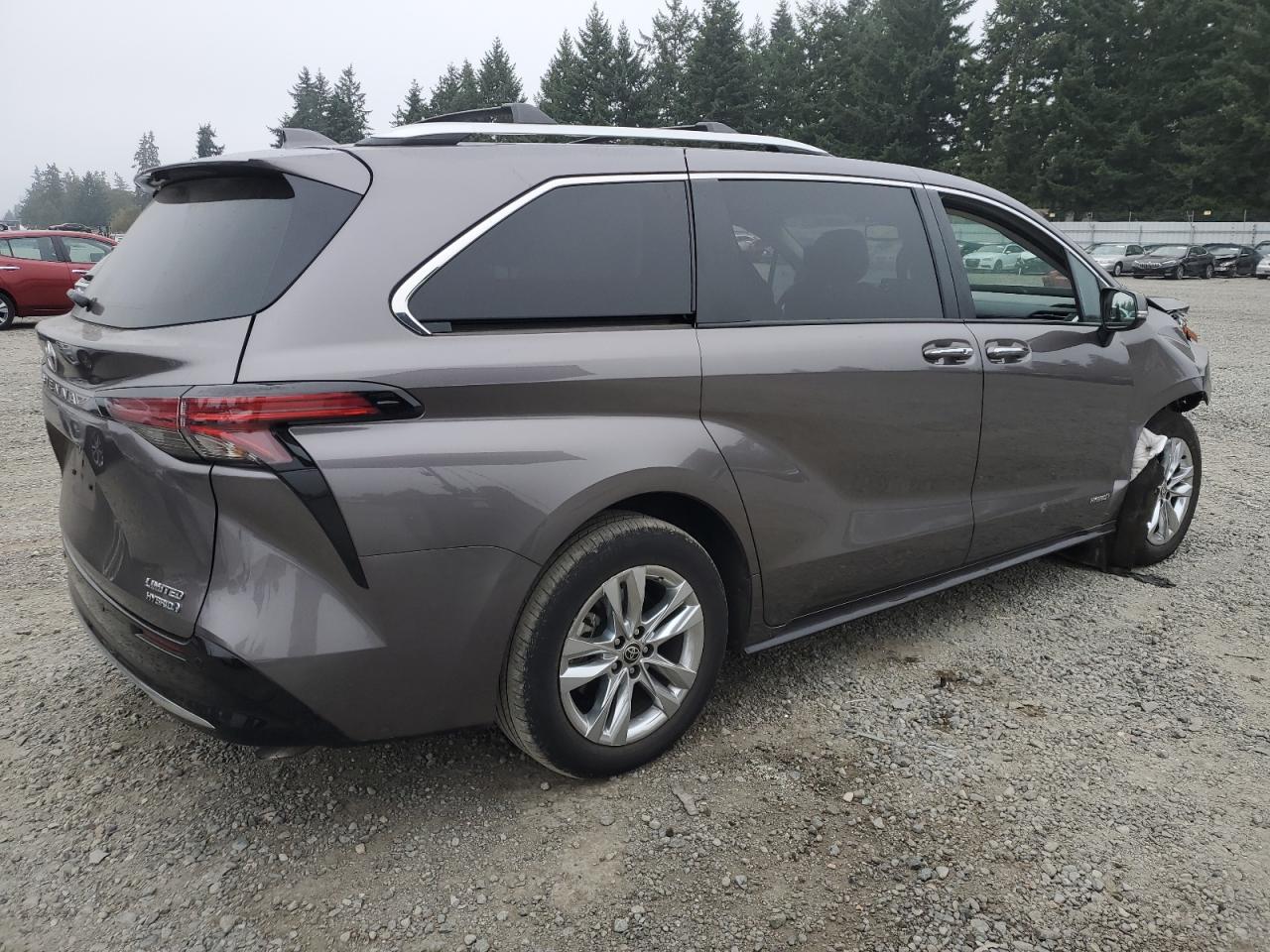 TOYOTA SIENNA LIMITED