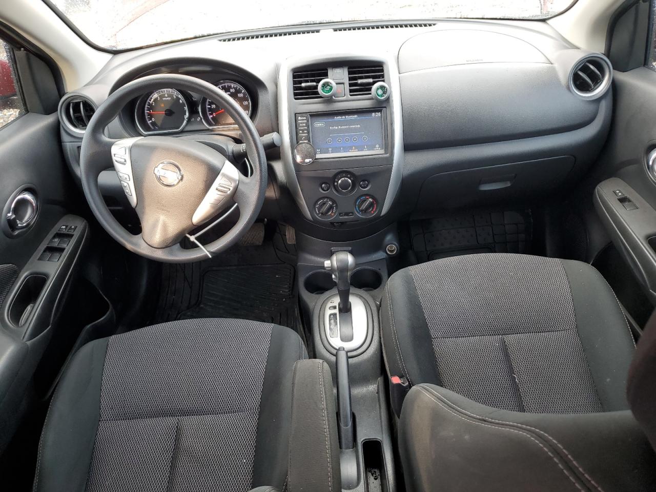 NISSAN VERSA S