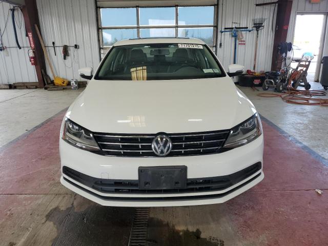 2018 VOLKSWAGEN JETTA SE 3VWDB7AJ7JM258085