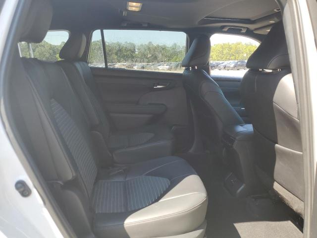 2024 TOYOTA HIGHLANDER 5TDKDRAHXRS531531