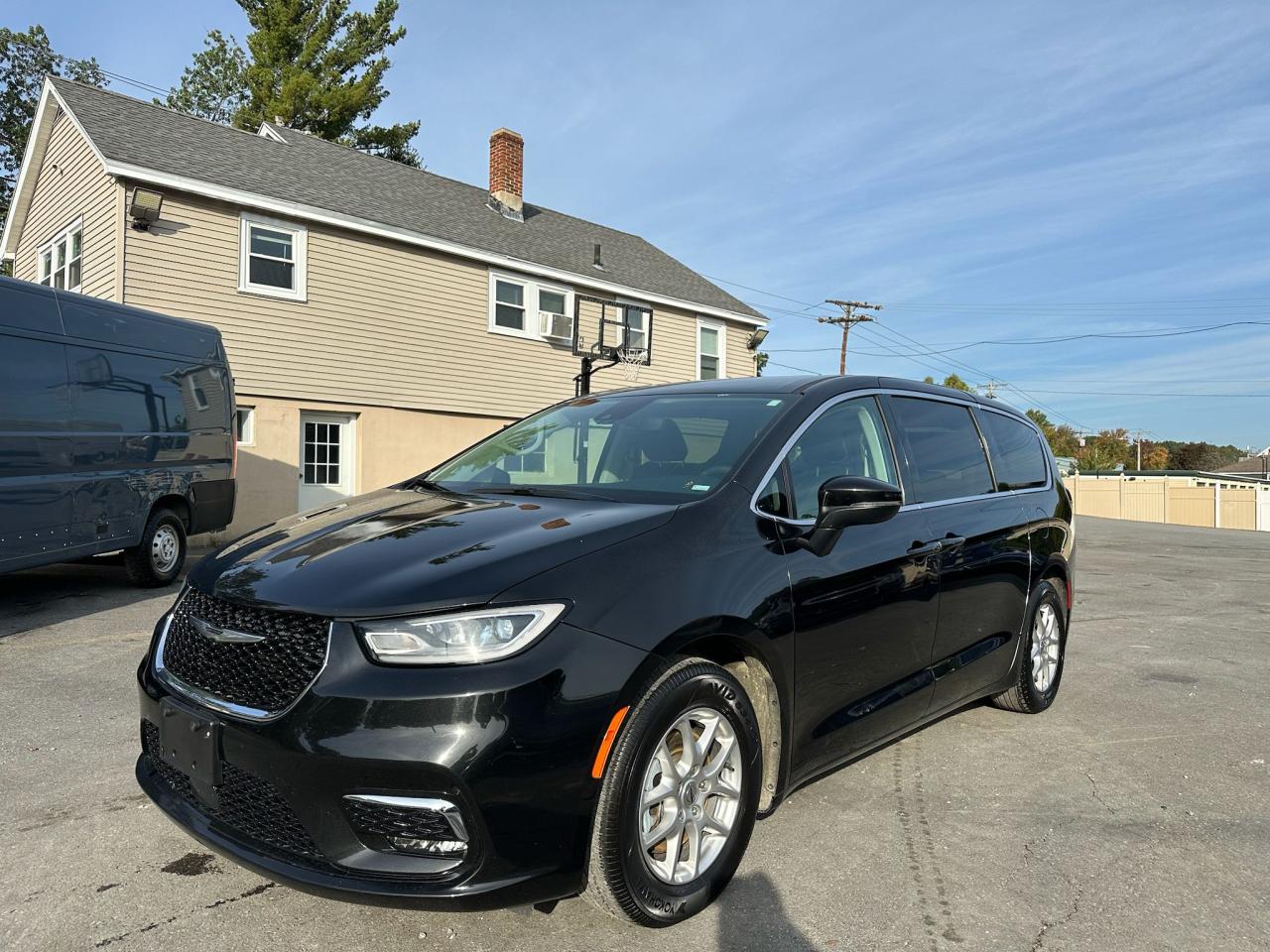 CHRYSLER PACIFICA TOURING L
