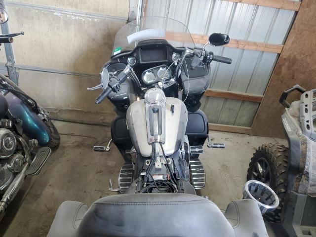 2023 HARLEY-DAVIDSON FLTRK 1HD1KZF1XPB624422