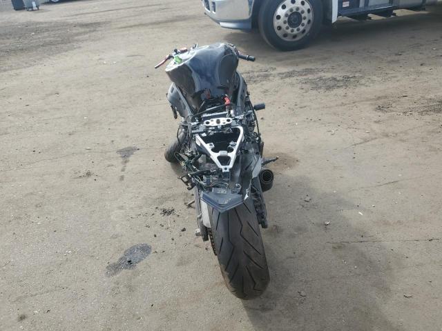 2016 KAWASAKI ZX636 E JKBZXJE19GA020350