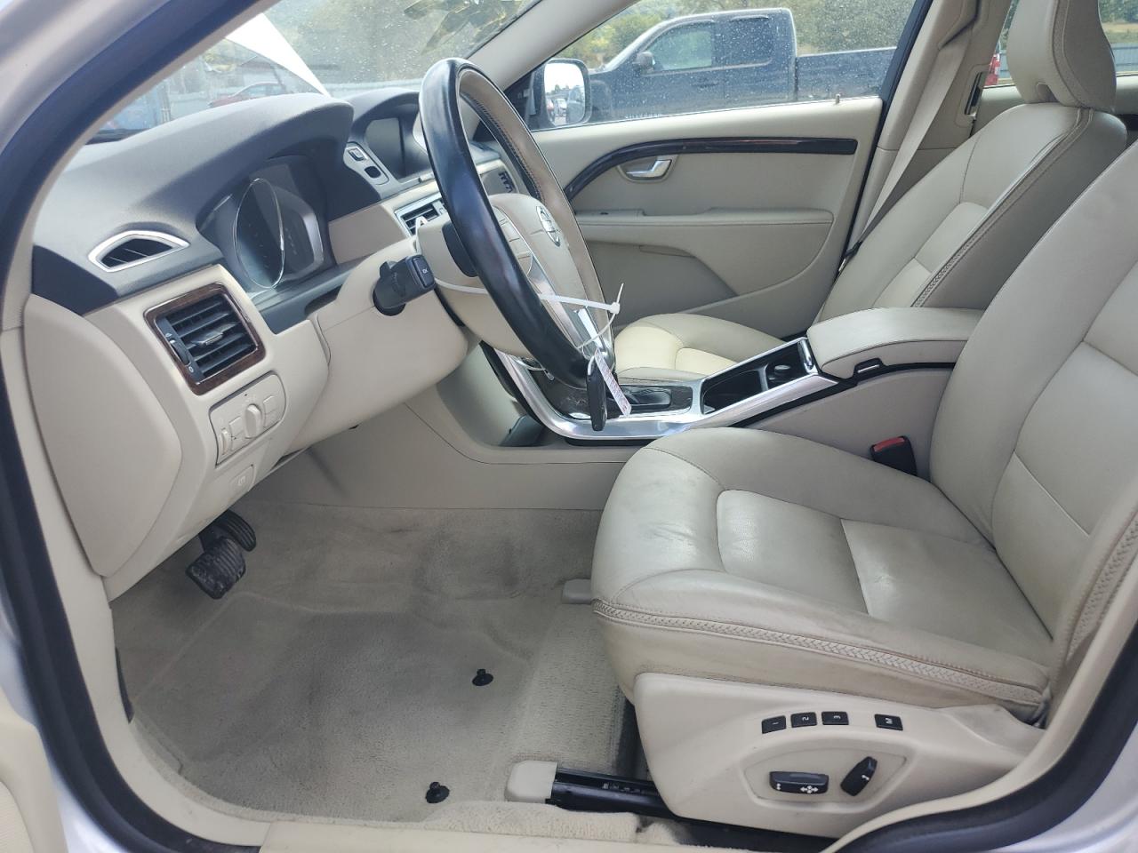 VOLVO XC70 T5 PREMIER