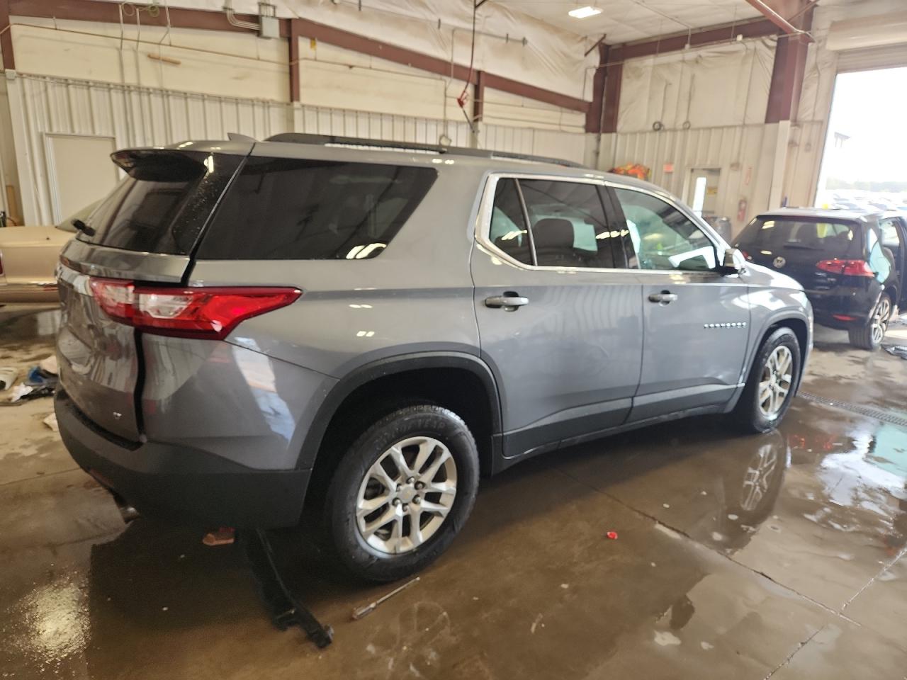 CHEVROLET TRAVERSE LT