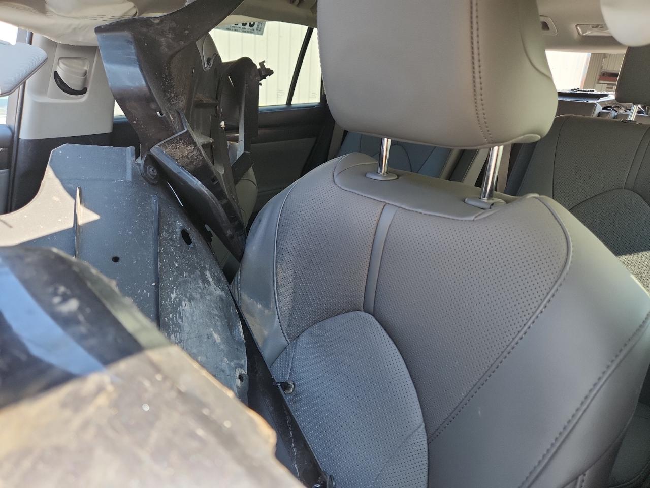 TOYOTA HIGHLANDER HYBRID LIMITED